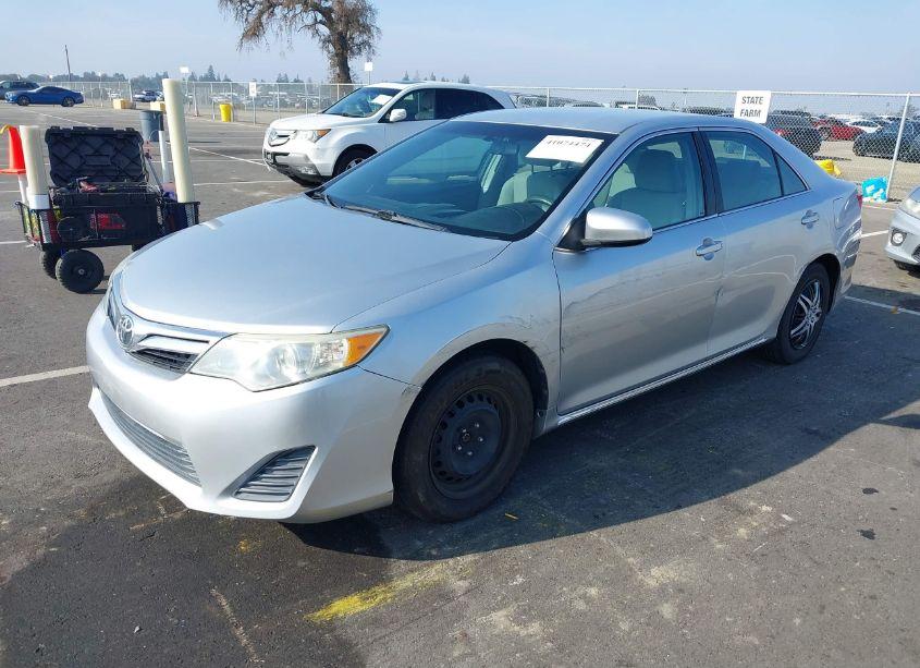 Photo 2 of 2012 Toyota Camry LE (VIN 4T1BF1FK7CU022642)