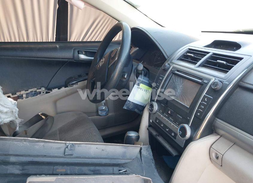 Photo 18 of 2012 Toyota Camry LE (VIN 4T1BF1FK7CU034807)