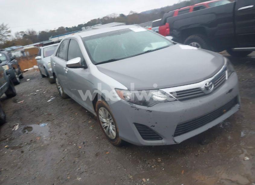 2012 Toyota Camry LE (VIN 4T1BF1FK7CU040400) main photo