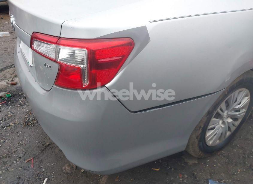 Photo 18 of 2012 Toyota Camry LE (VIN 4T1BF1FK7CU040400)