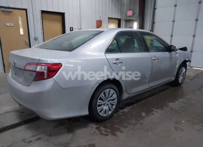 Photo 4 of 2012 Toyota Camry LE (VIN 4T1BF1FK7CU046701)