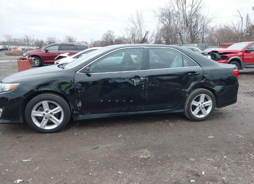 Photo 14 of 2012 Toyota Camry SE (VIN 4T1BF1FK7CU048402)