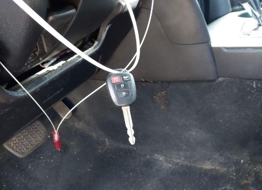 Photo 11 of 2012 Toyota Camry SE (VIN 4T1BF1FK7CU049520)