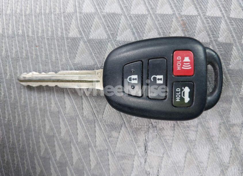 Photo 11 of 2012 Toyota Camry L/LE/SE/SE LIMITED EDITION/XLE (VIN 4T1BF1FK7CU059836)