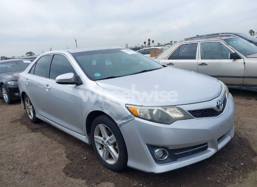 Photo 6 of 2012 Toyota Camry L/LE/SE/SE LIMITED EDITION/XLE (VIN 4T1BF1FK7CU059836)