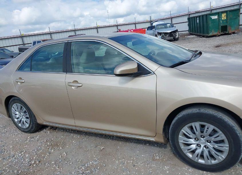 Photo 13 of 2012 Toyota Camry LE (VIN 4T1BF1FK7CU072568)