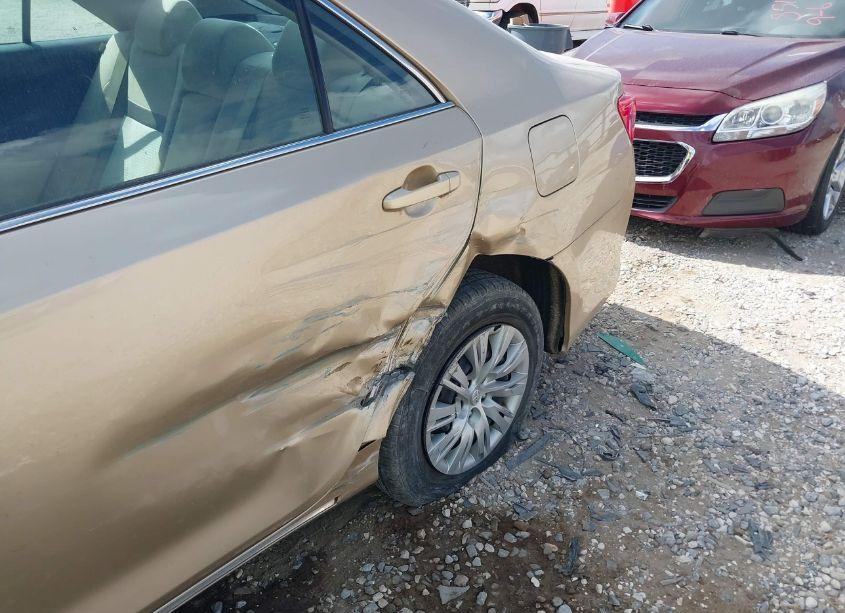 Photo 6 of 2012 Toyota Camry LE (VIN 4T1BF1FK7CU072568)