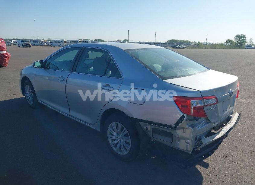 Photo 3 of 2012 Toyota Camry LE (VIN 4T1BF1FK7CU078368)