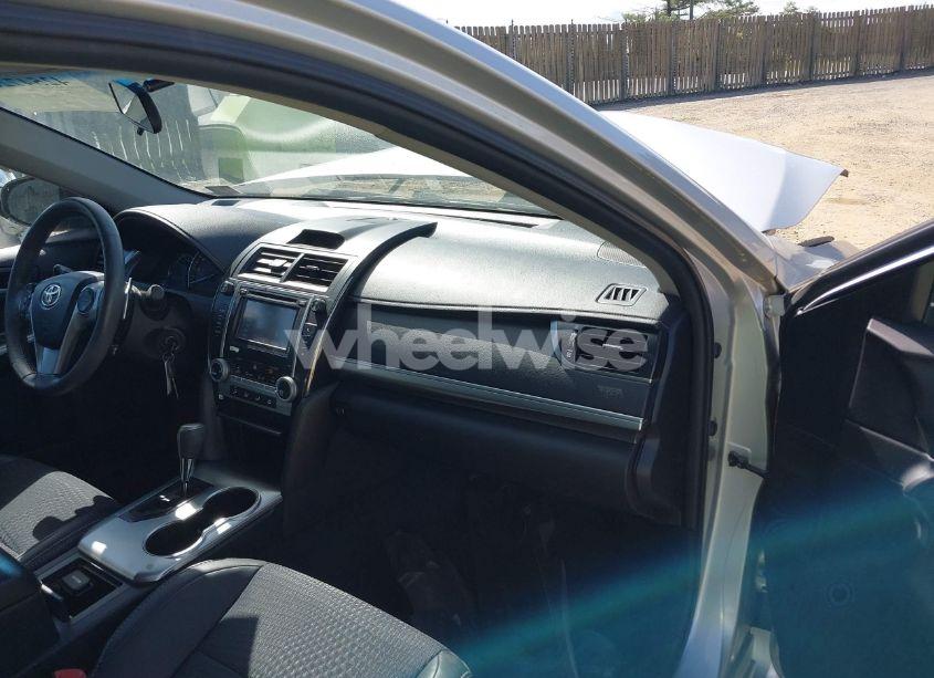 Photo 5 of 2012 Toyota Camry SE (VIN 4T1BF1FK7CU093081)