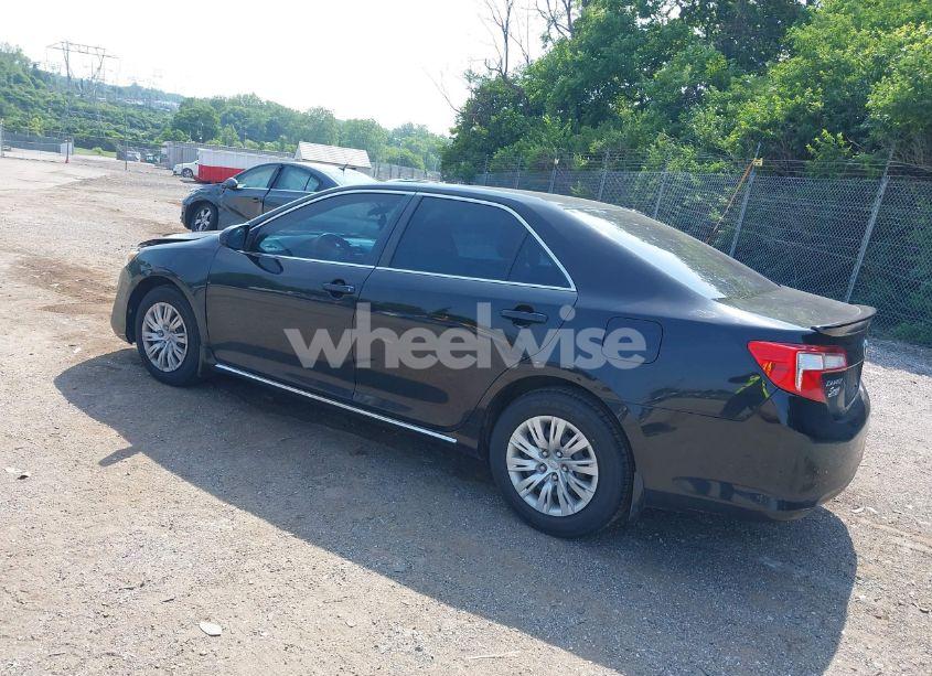 Photo 3 of 2012 Toyota Camry LE (VIN 4T1BF1FK7CU097535)