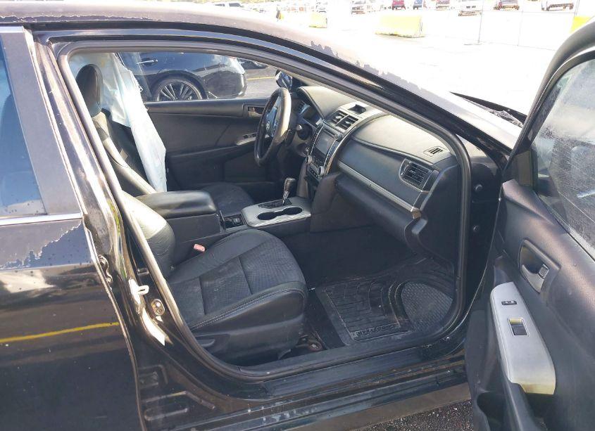 Photo 5 of 2012 Toyota Camry SE (VIN 4T1BF1FK7CU098815)