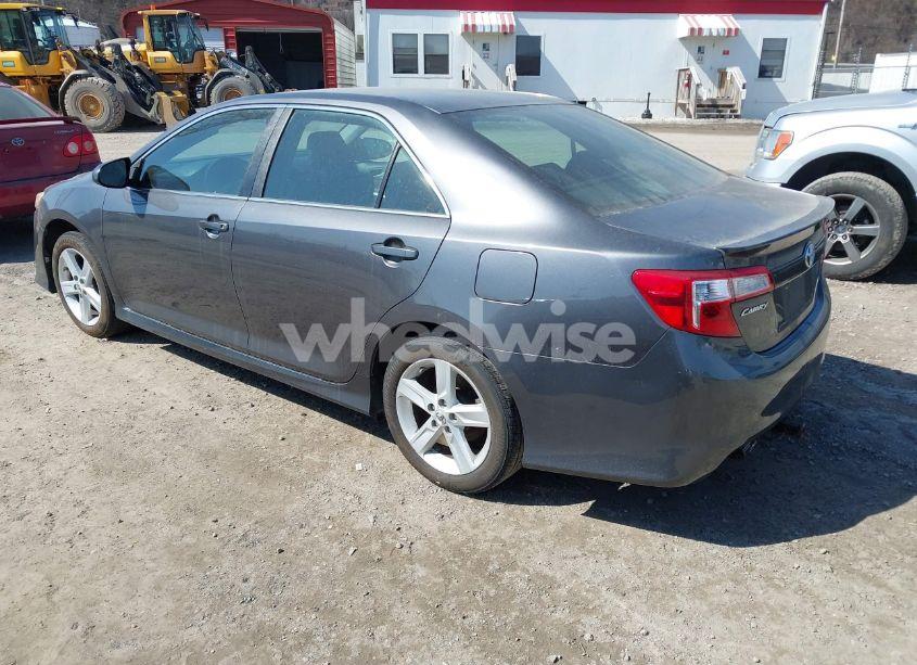 Photo 3 of 2012 Toyota Camry SE (VIN 4T1BF1FK7CU131960)