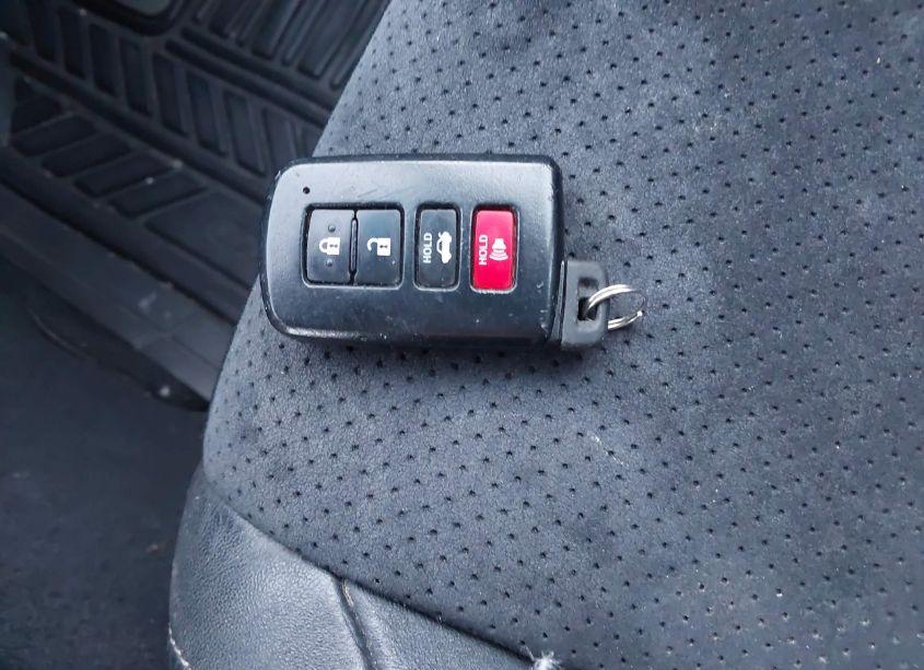 Photo 11 of 2012 Toyota Camry SE (VIN 4T1BF1FK7CU142067)