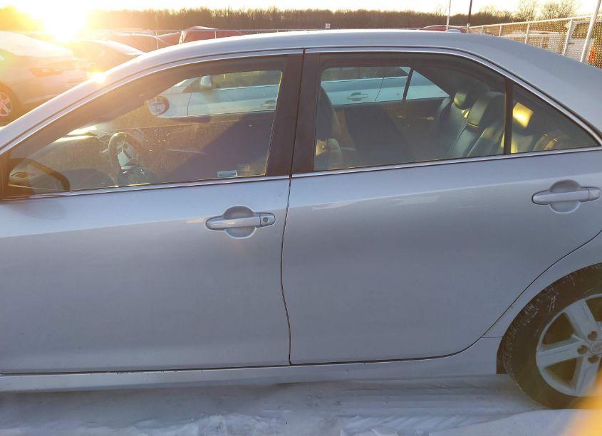 Photo 14 of 2012 Toyota Camry SE (VIN 4T1BF1FK7CU142067)