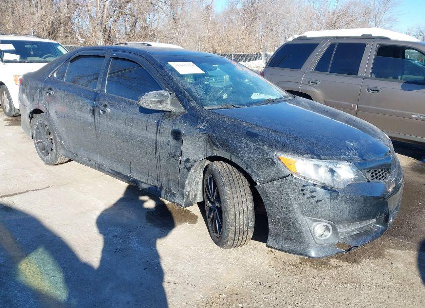 2012 Toyota Camry SE (VIN 4T1BF1FK7CU162187) main photo