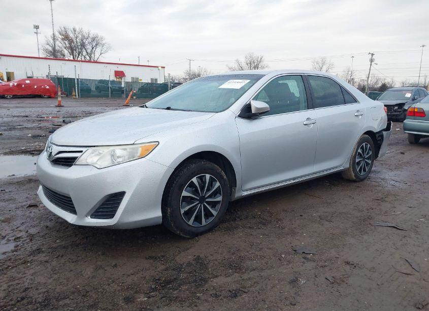 Photo 2 of 2012 Toyota Camry LE (VIN 4T1BF1FK7CU172587)