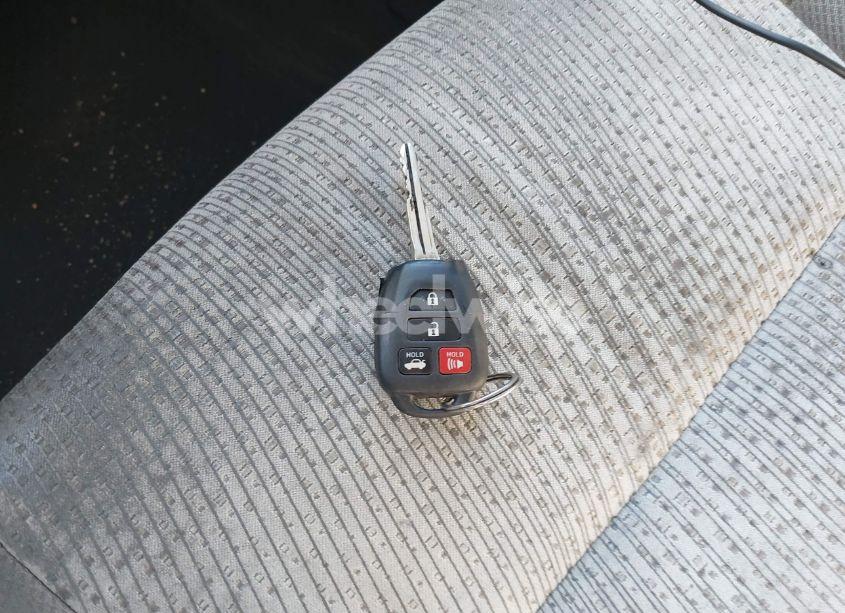 Photo 11 of 2012 Toyota Camry LE (VIN 4T1BF1FK7CU173979)