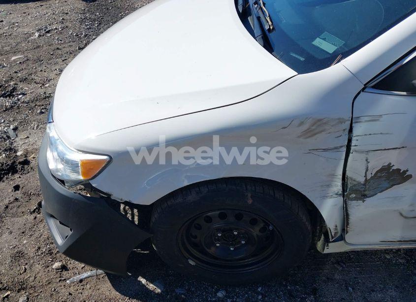 Photo 6 of 2012 Toyota Camry LE (VIN 4T1BF1FK7CU173979)