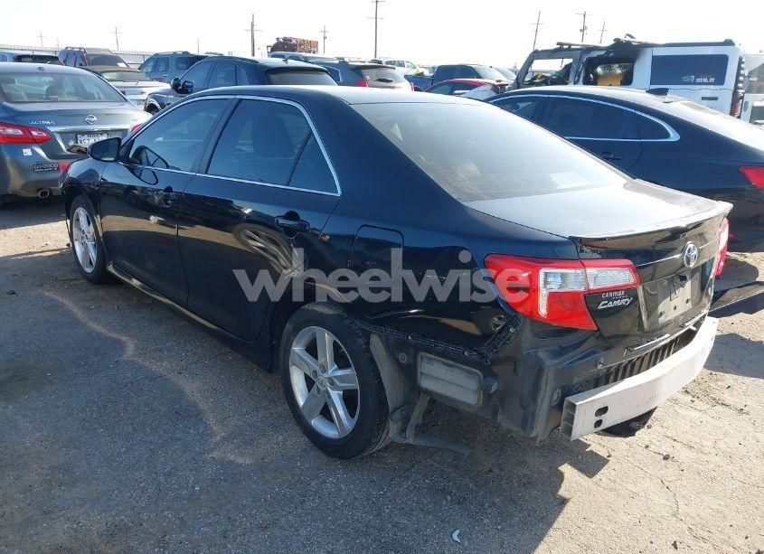 Photo 3 of 2012 Toyota Camry SE (VIN 4T1BF1FK7CU199806)