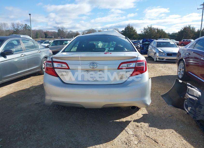 Photo 16 of 2012 Toyota Camry SE (VIN 4T1BF1FK7CU200341)