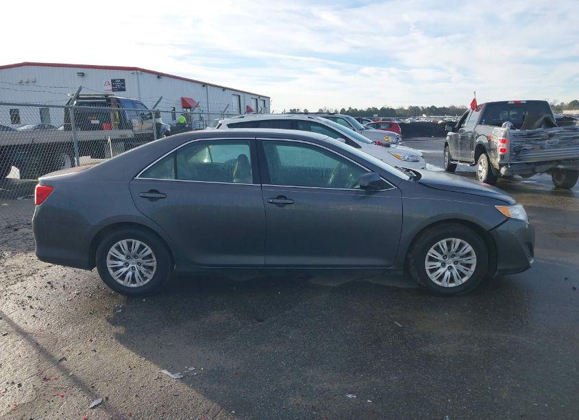 Photo 14 of 2012 Toyota Camry L (VIN 4T1BF1FK7CU500767)