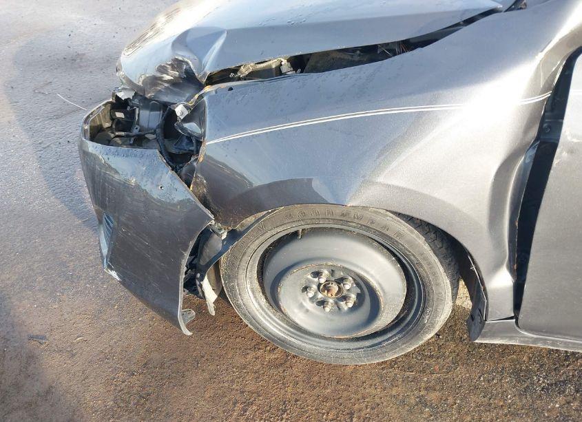 Photo 18 of 2012 Toyota Camry L (VIN 4T1BF1FK7CU500767)