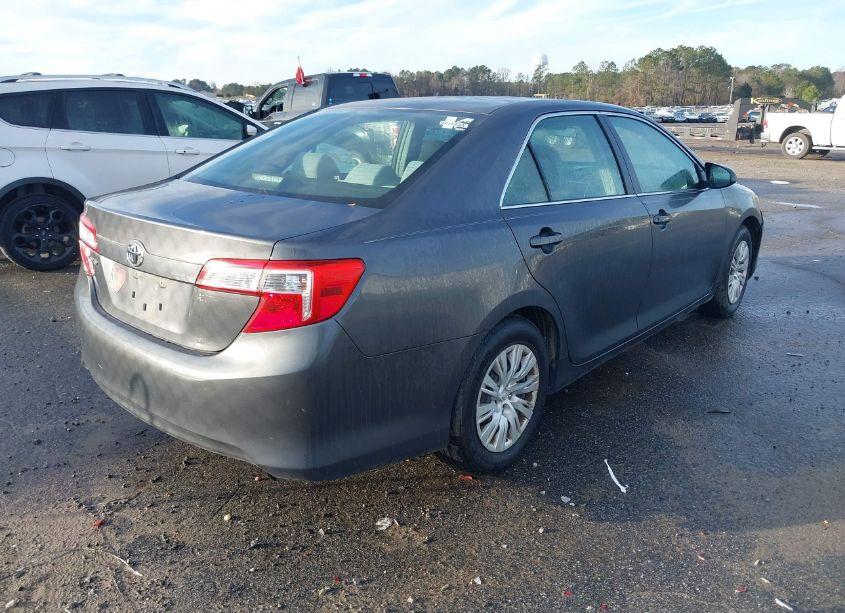 Photo 4 of 2012 Toyota Camry L (VIN 4T1BF1FK7CU500767)