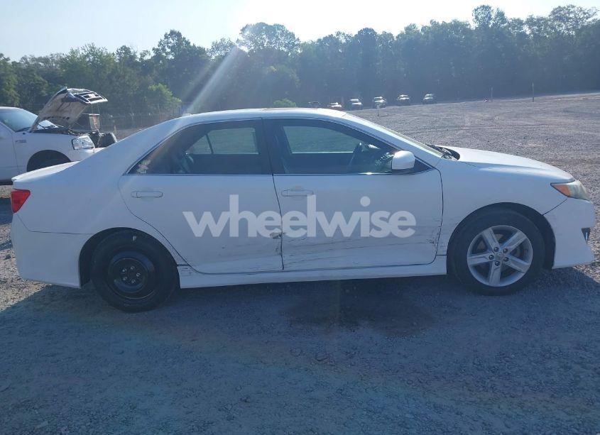 Photo 13 of 2012 Toyota Camry SE (VIN 4T1BF1FK7CU576506)