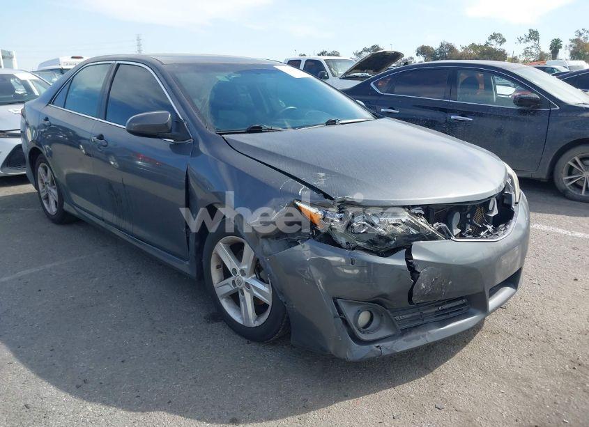 2012 Toyota Camry SE (VIN 4T1BF1FK7CU610783) main photo