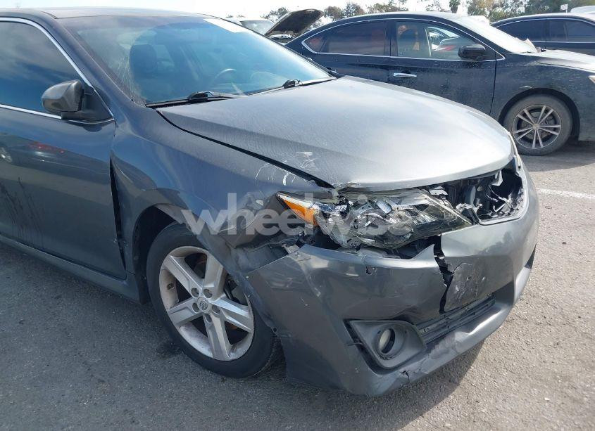 Photo 6 of 2012 Toyota Camry SE (VIN 4T1BF1FK7CU610783)