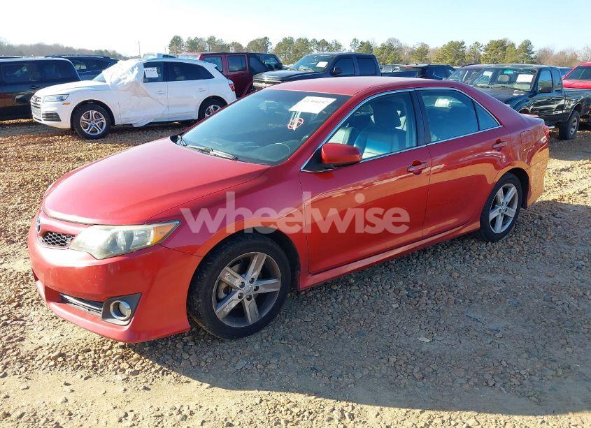 Photo 2 of 2012 Toyota Camry SE (VIN 4T1BF1FK7CU611948)
