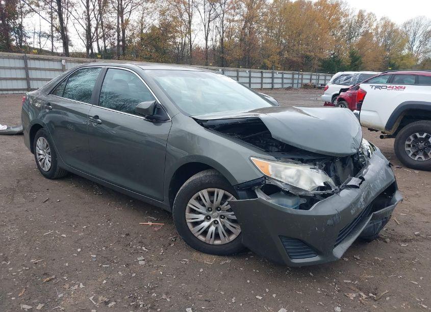 2012 Toyota Camry L (VIN 4T1BF1FK7CU628295) main photo