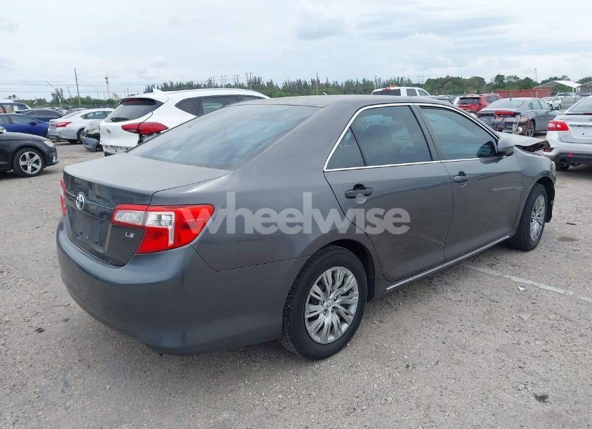 Photo 4 of 2013 Toyota Camry LE (VIN 4T1BF1FK7DU237679)