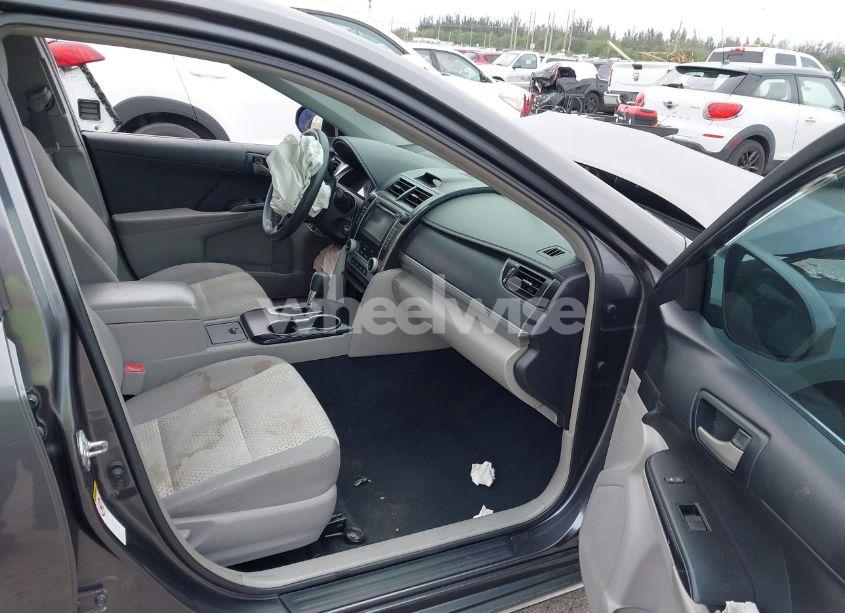 Photo 5 of 2013 Toyota Camry LE (VIN 4T1BF1FK7DU237679)