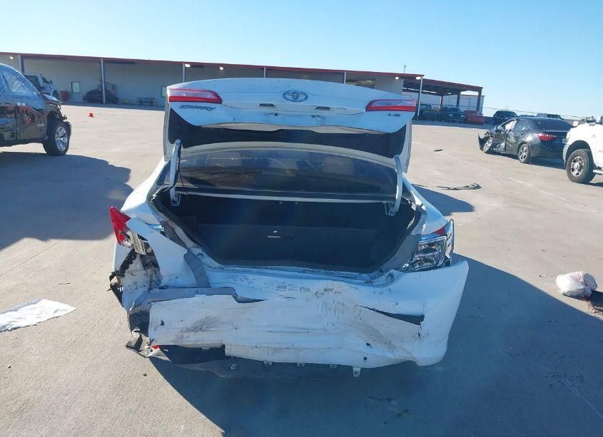 Photo 17 of 2013 Toyota Camry LE (VIN 4T1BF1FK7DU245930)