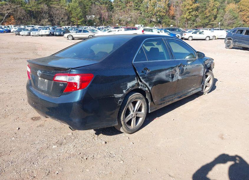 Photo 4 of 2013 Toyota Camry SE (VIN 4T1BF1FK7DU247791)