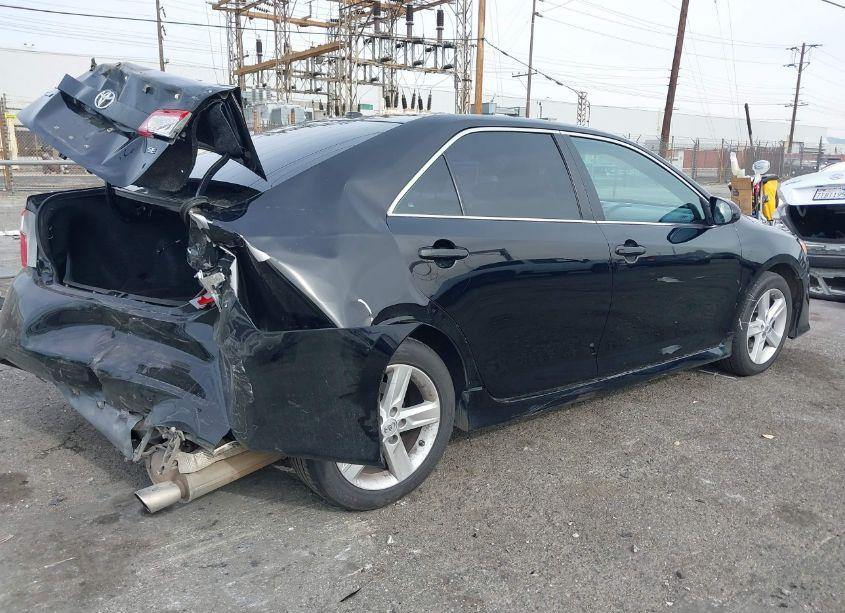 Photo 4 of 2013 Toyota Camry SE (VIN 4T1BF1FK7DU268463)