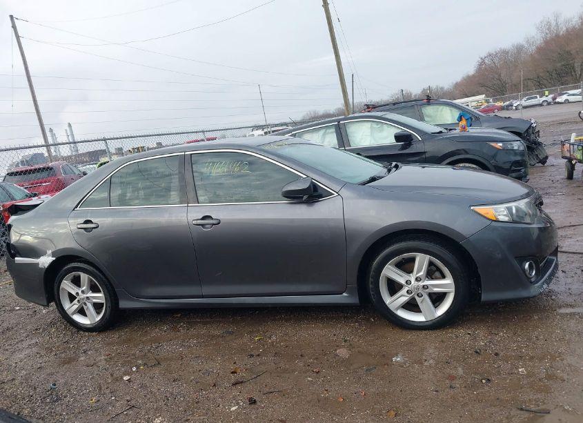 Photo 13 of 2013 Toyota Camry SE (VIN 4T1BF1FK7DU294576)