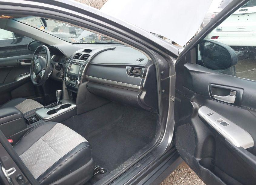 Photo 5 of 2013 Toyota Camry SE (VIN 4T1BF1FK7DU294576)