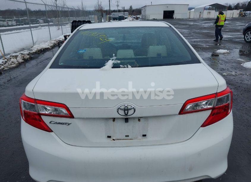 Photo 16 of 2013 Toyota Camry L (VIN 4T1BF1FK7DU639072)