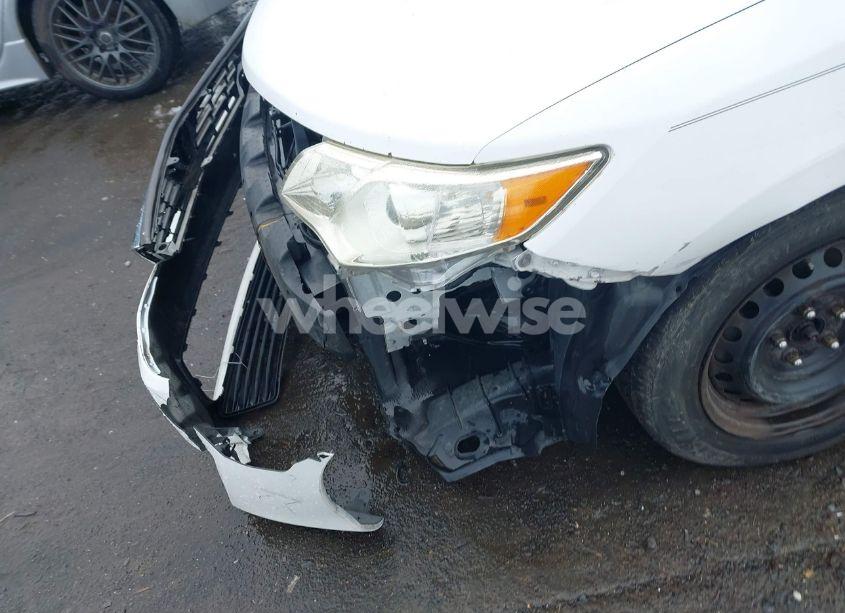 Photo 6 of 2013 Toyota Camry L (VIN 4T1BF1FK7DU639072)