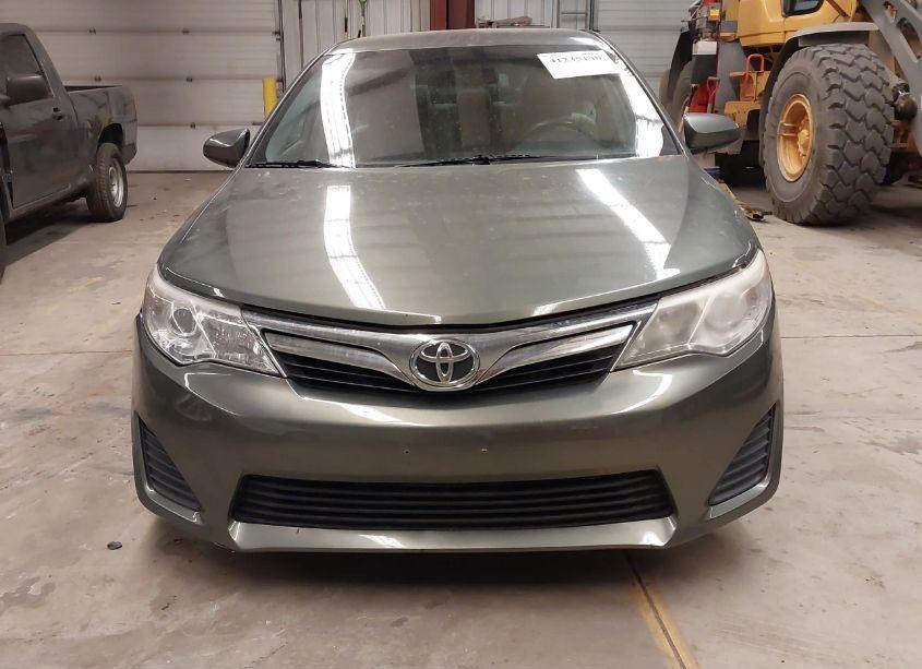 Photo 12 of 2013 Toyota Camry LE (VIN 4T1BF1FK7DU643879)