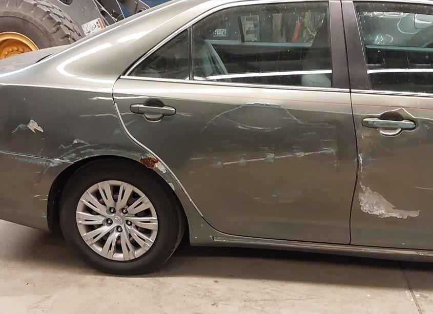 Photo 17 of 2013 Toyota Camry LE (VIN 4T1BF1FK7DU643879)