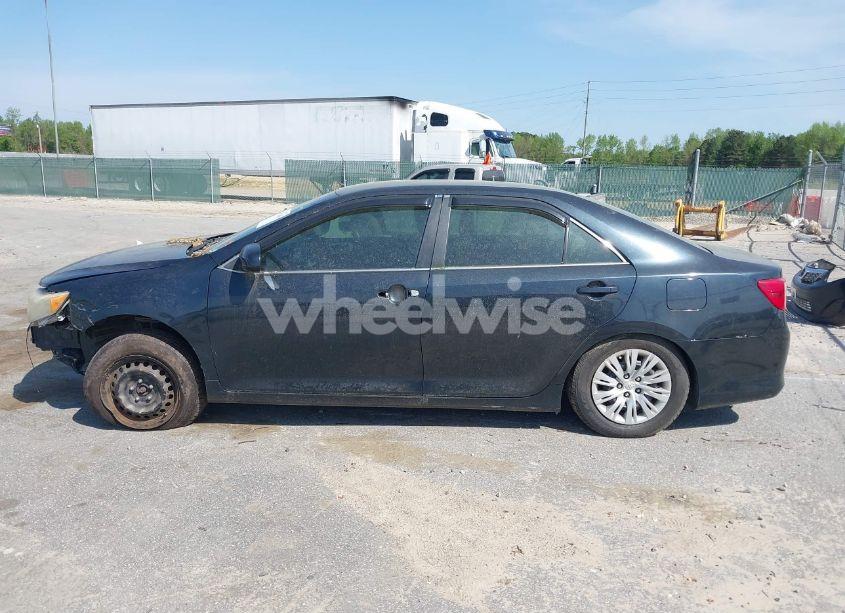 Photo 14 of 2013 Toyota Camry L (VIN 4T1BF1FK7DU692807)