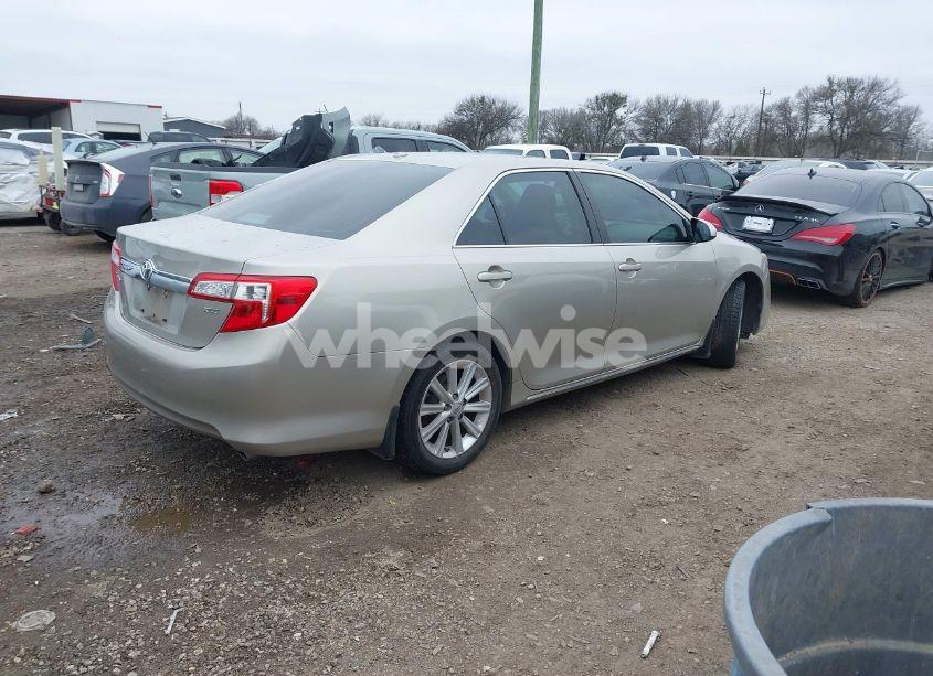 Photo 4 of 2013 Toyota Camry XLE (VIN 4T1BF1FK7DU695271)
