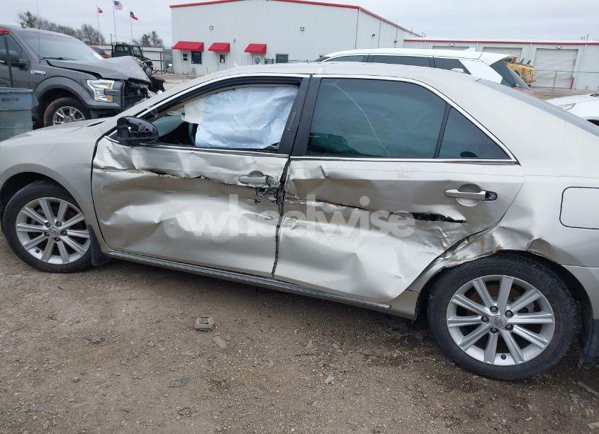 Photo 6 of 2013 Toyota Camry XLE (VIN 4T1BF1FK7DU695271)