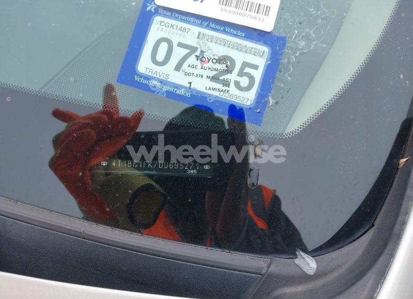 Photo 9 of 2013 Toyota Camry XLE (VIN 4T1BF1FK7DU695271)