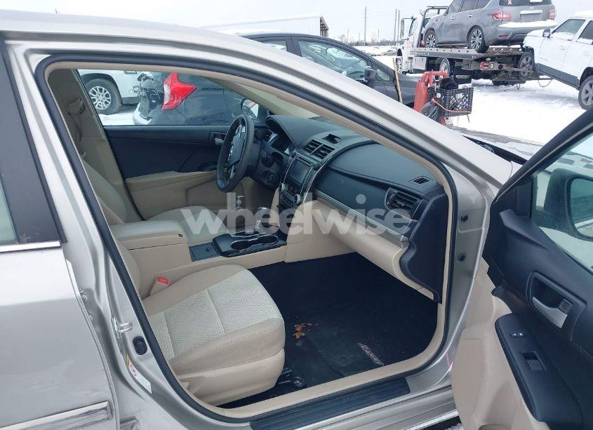 Photo 5 of 2013 Toyota Camry LE (VIN 4T1BF1FK7DU713896)