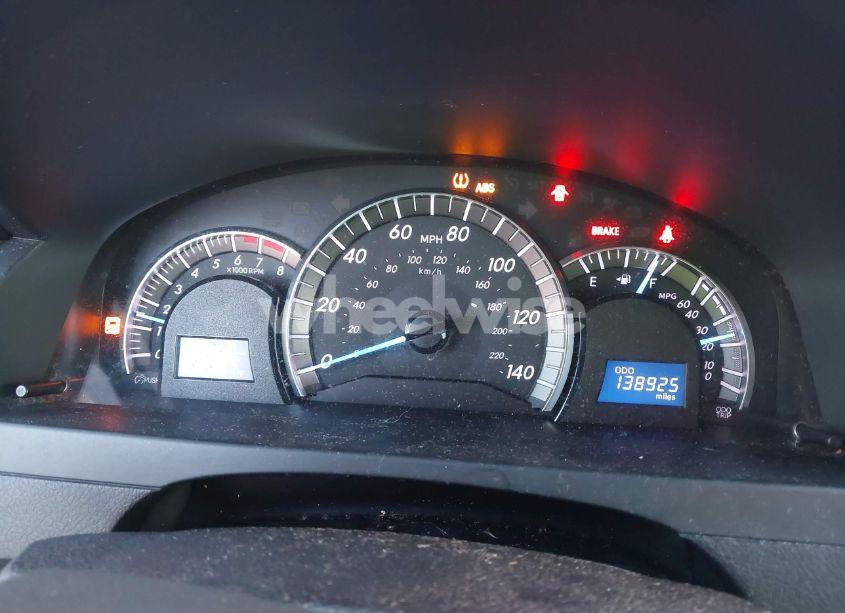 Photo 7 of 2014 Toyota Camry SE (VIN 4T1BF1FK7EU303567)