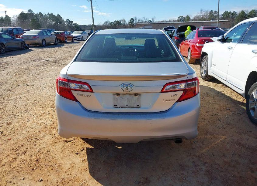Photo 16 of 2014 Toyota Camry SE (VIN 4T1BF1FK7EU308851)
